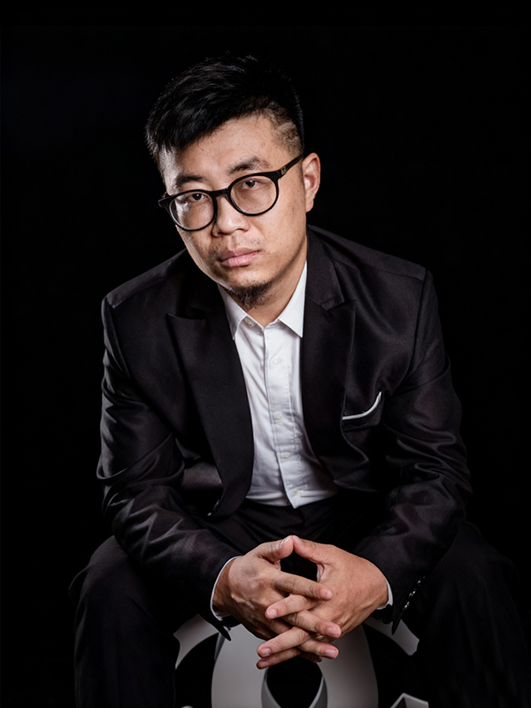 现象级女频爆款导演：石杨